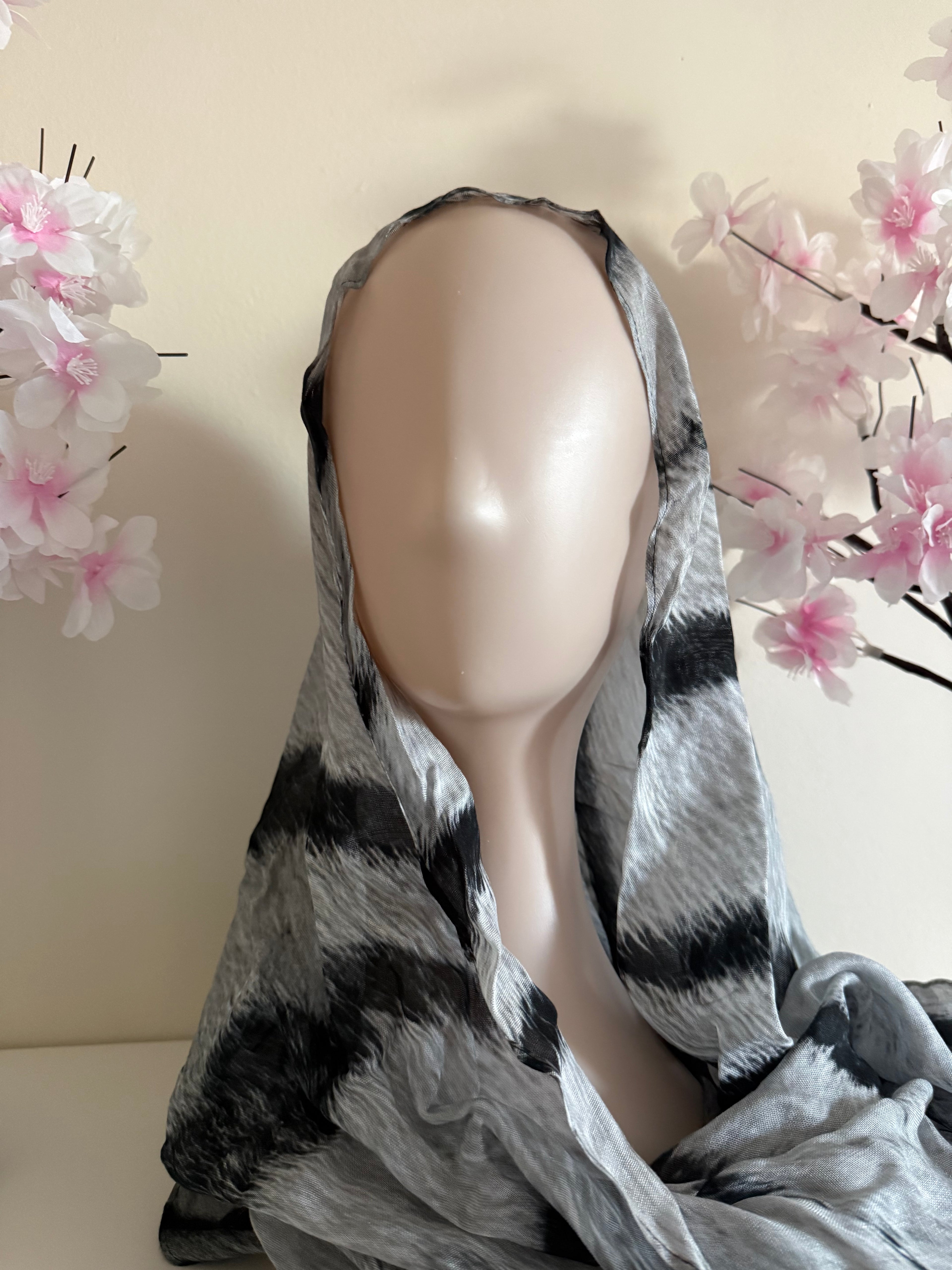 Snow tiger hijab