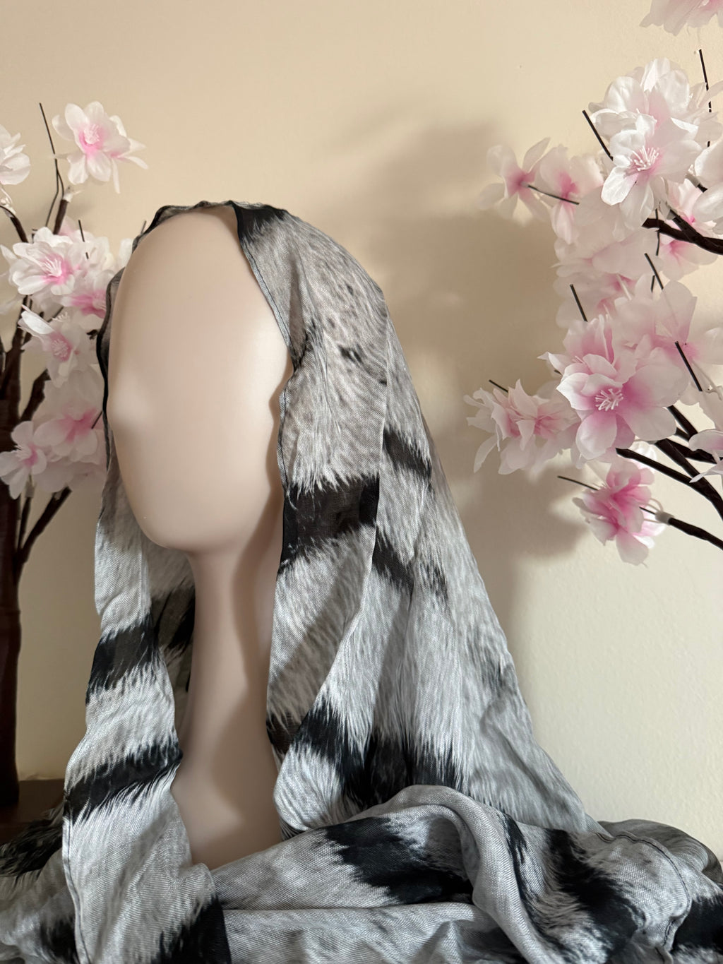 Snow tiger hijab
