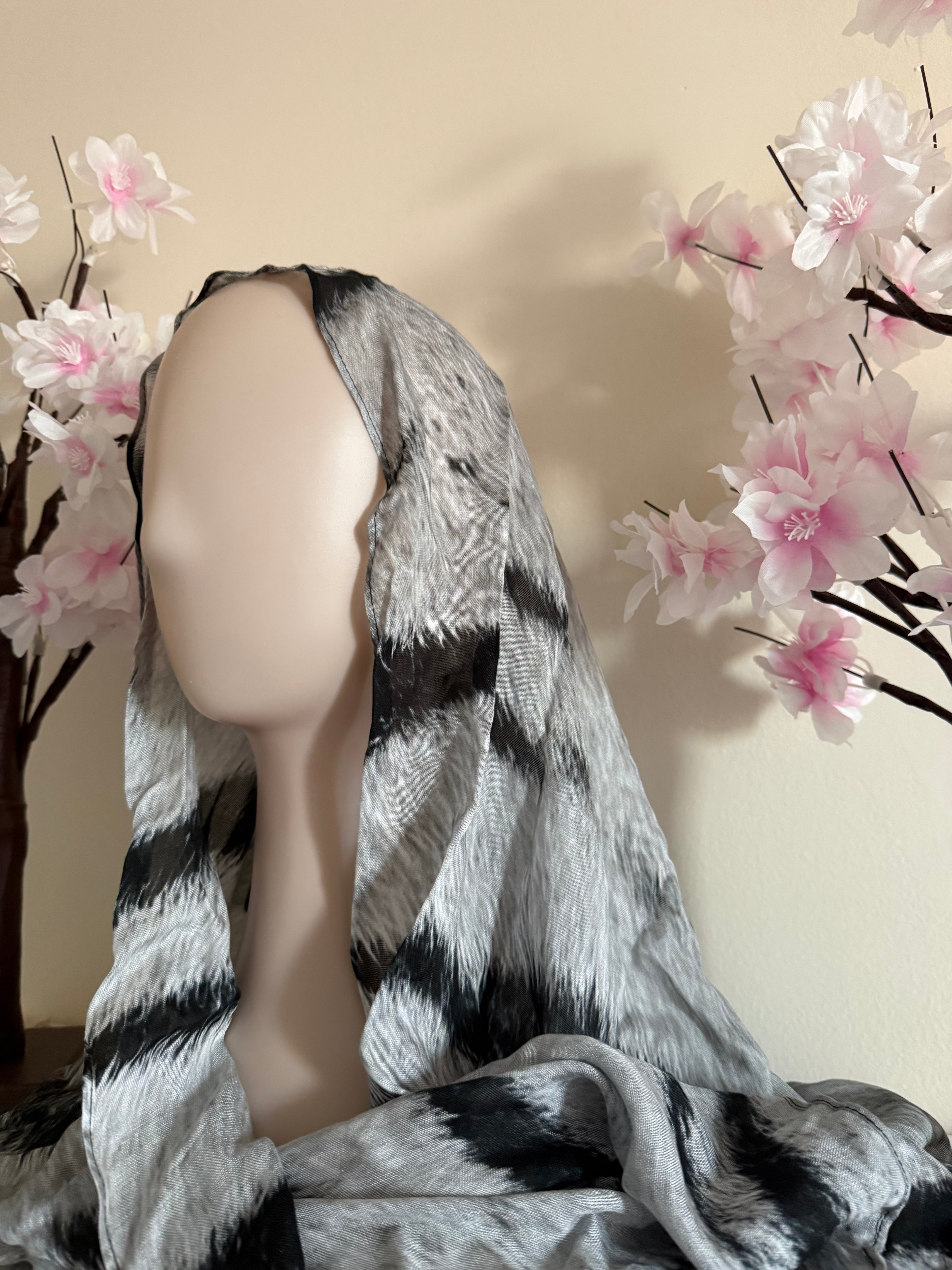 Snow tiger hijab